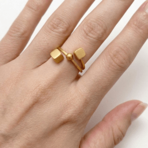 Minimalist & Sculptural